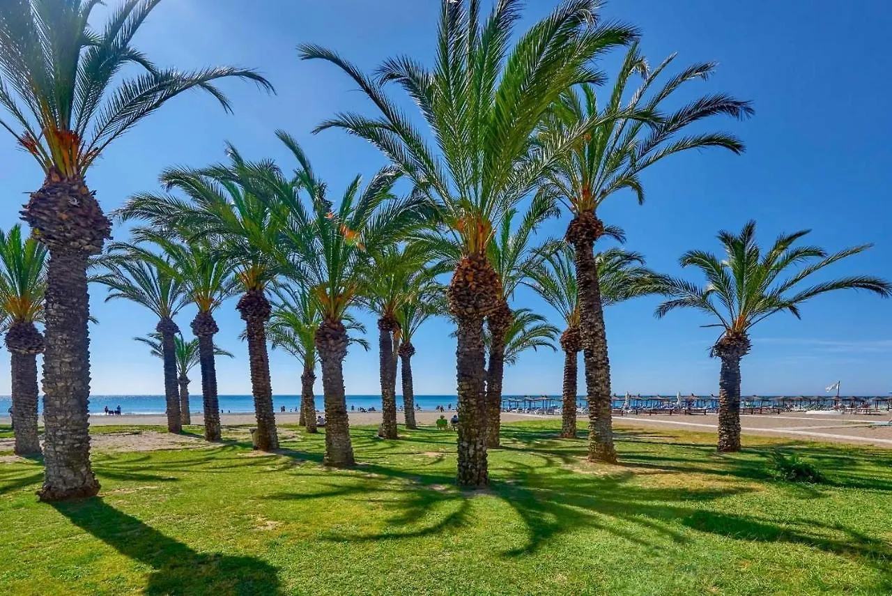 Apartment Bianca Chic Studio - Carihuela Beach At 300M Torremolinos Spain